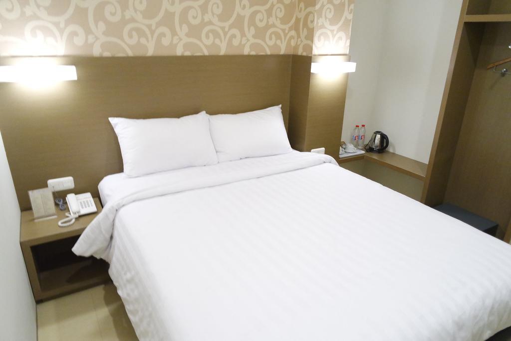 Yokotel Hotel Bandung Zimmer foto