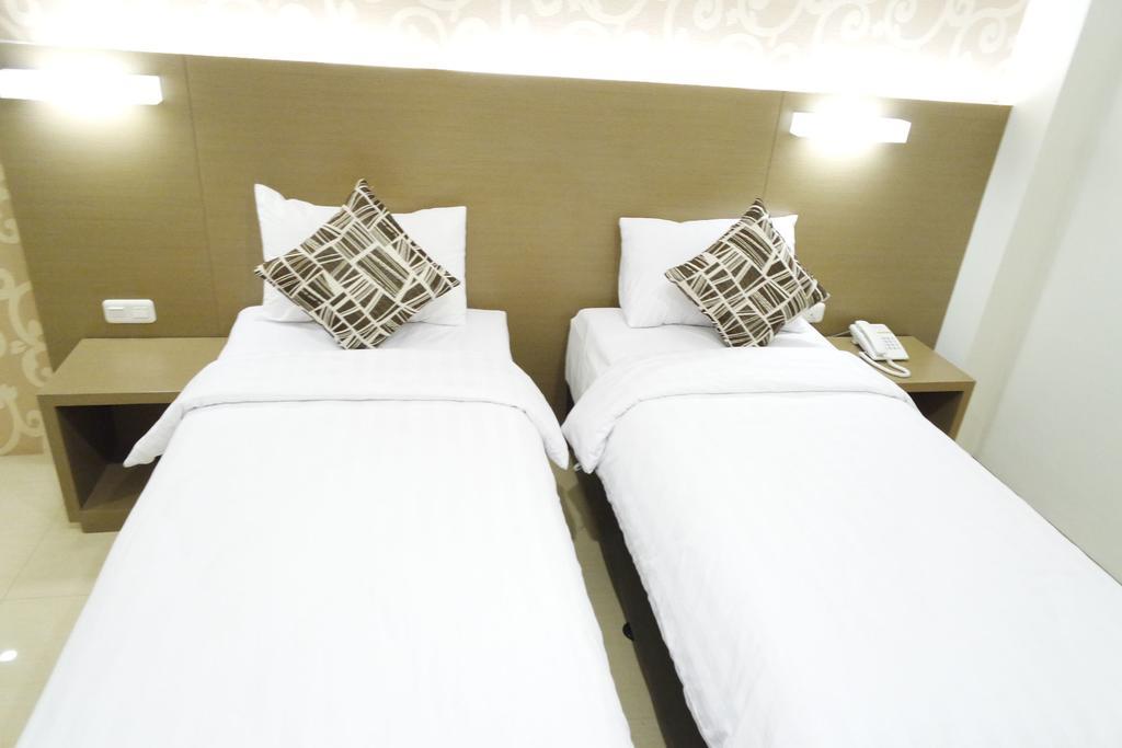 Yokotel Hotel Bandung Zimmer foto